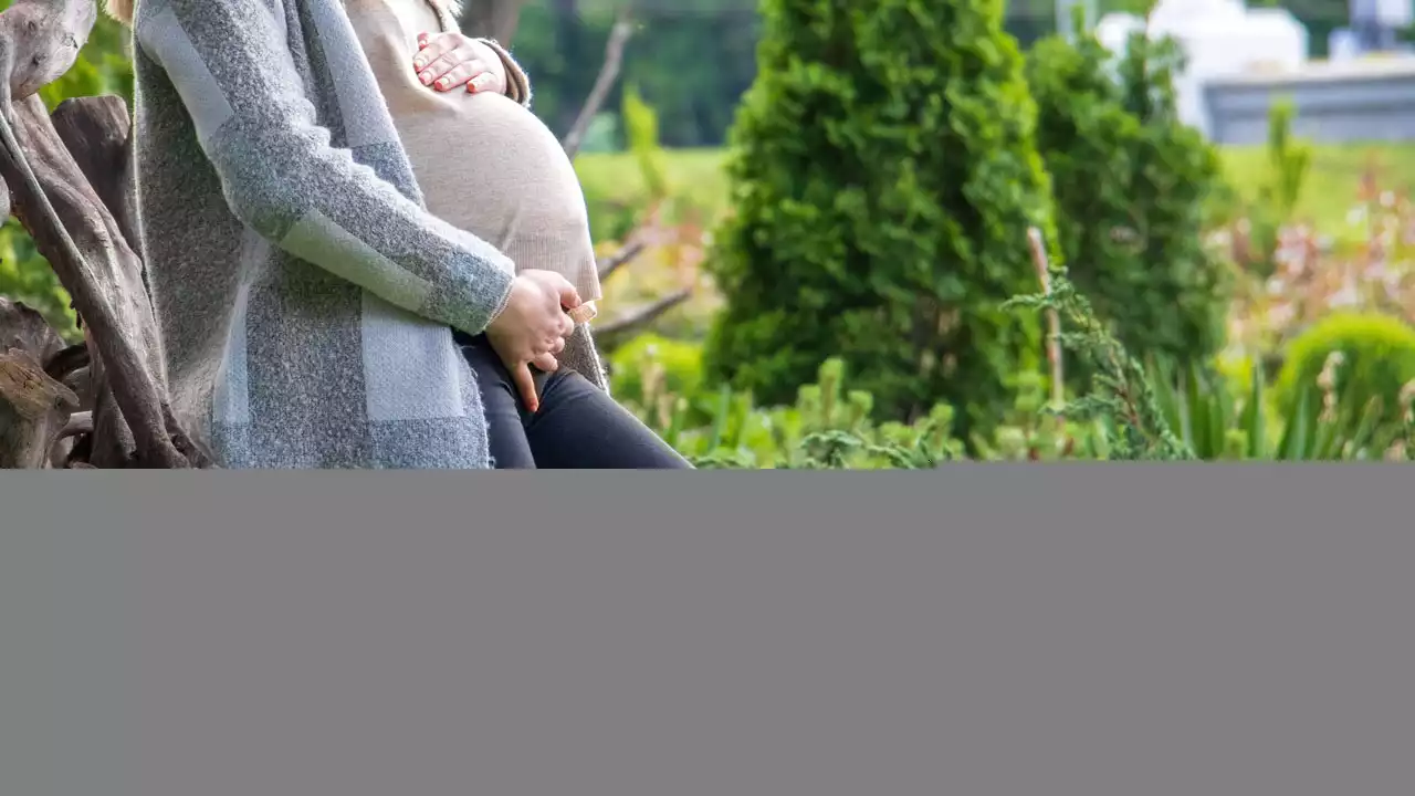 خمس علامات تظهر أنك على وشك الولادة